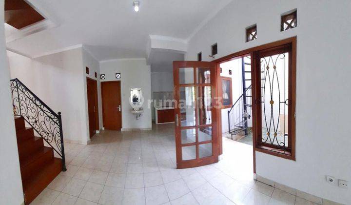 Dijual rumah hook komplek bumi sariwangi Parongpong Kab.Bandung 2