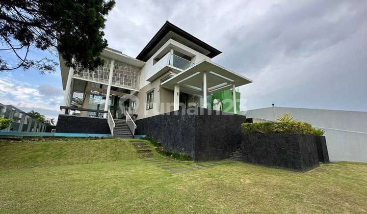 Jual Rumah Lux Modern Kontemporer di Kota Baru Parahyangan Jual Rumah Lux Modern Kontemporer di Kota Baru Parahyangan