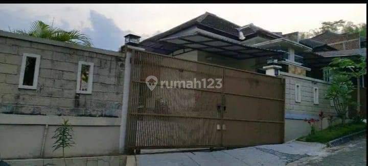 Rumah view pegunungan di Sanghyang Pancanaka Hill Cibeber Cimahi 1