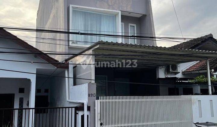 Jual Cepat Rumah Mewah 3 Lantai Di Jati Asih 1