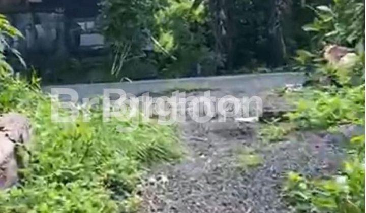 LAND 420 M2 IN A STRATEGIC LOCATION IN TABANAN CITY LAND 420 M2 IN A STRATEGIC LOCATION IN TABANAN CITY