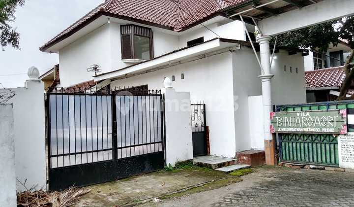 Dijual Segera Rumah Hommy, 2 Lantai, di Ciputat Timur Dijual Segera Rumah Hommy, 2 Lantai, di Ciputat Timur