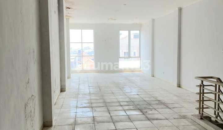 For Sale Fast 3-Storey Shop House in East Ciputat 2