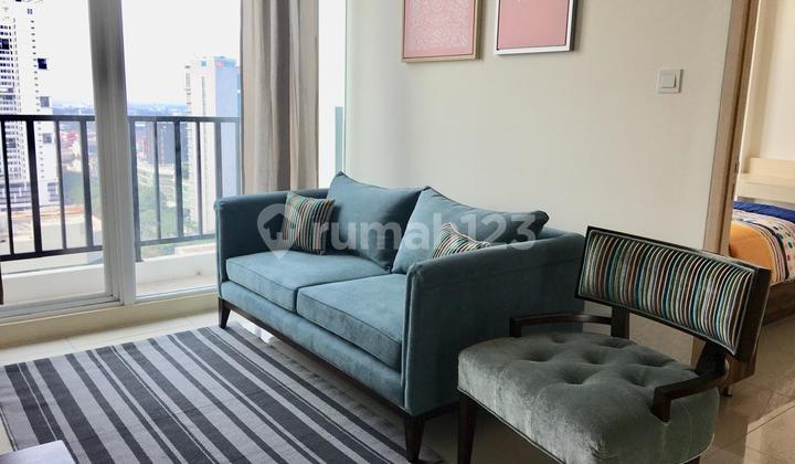 2 units of apartments for rent on the 20th and 21st floors