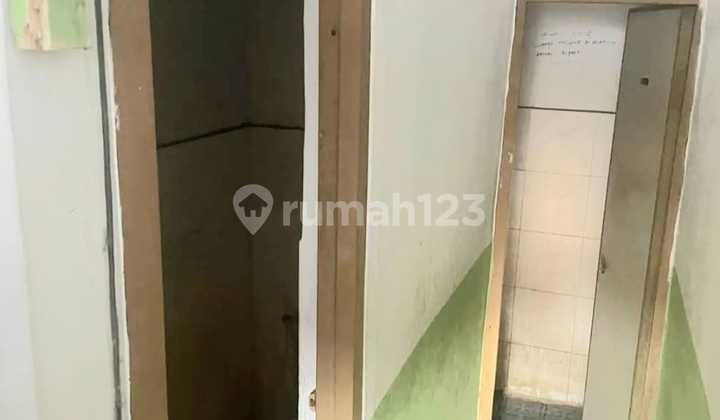 For Quick Sale: Boarding Houses in Jembatan Besi, Tambora, West Jakarta 2