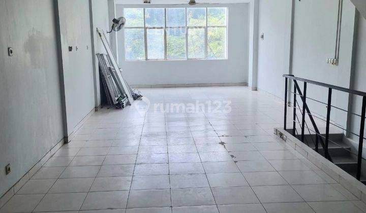 Jual Cepat Ruko 3 Lantai Siap Huni Dan Strategis Di BSD RA14828 2