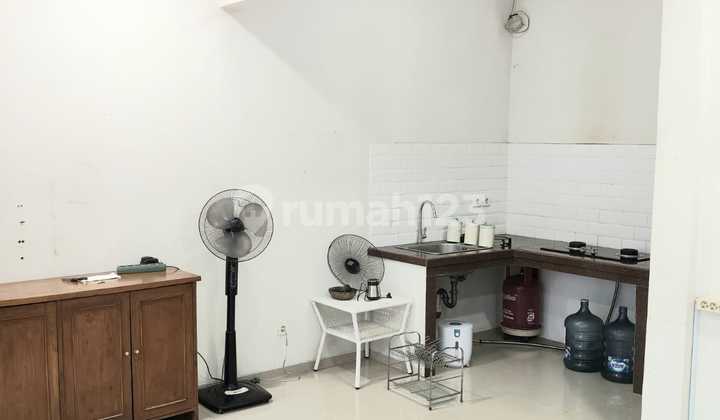 Di Jual Cepat Rumah Cantik 2Lt di Graha Raya Bintaro 2