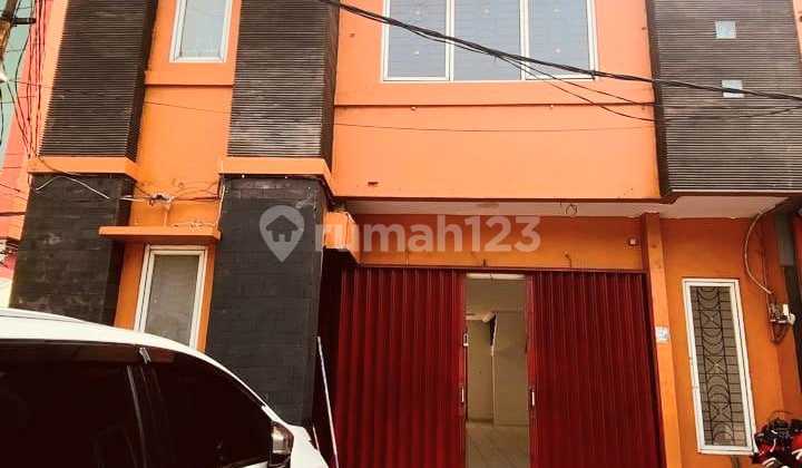 For Rent 2-Story Shop House in Tegal Rotan, Ciputat, South Tangerang