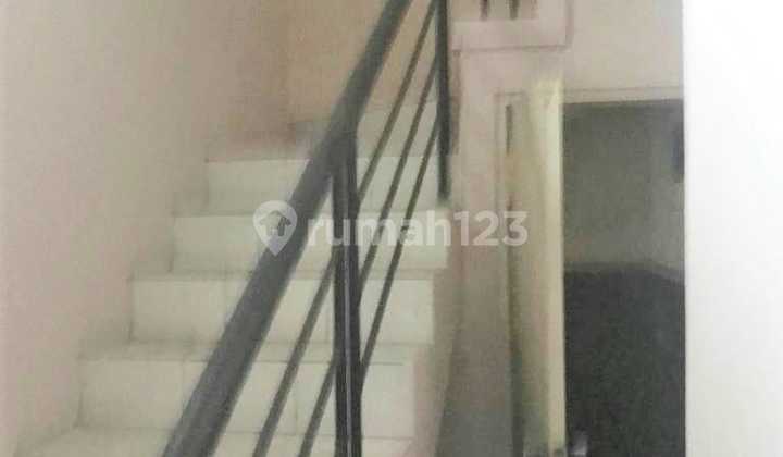 For Sale Fast 2-Story Shophouse in Sector 3 Bintaro