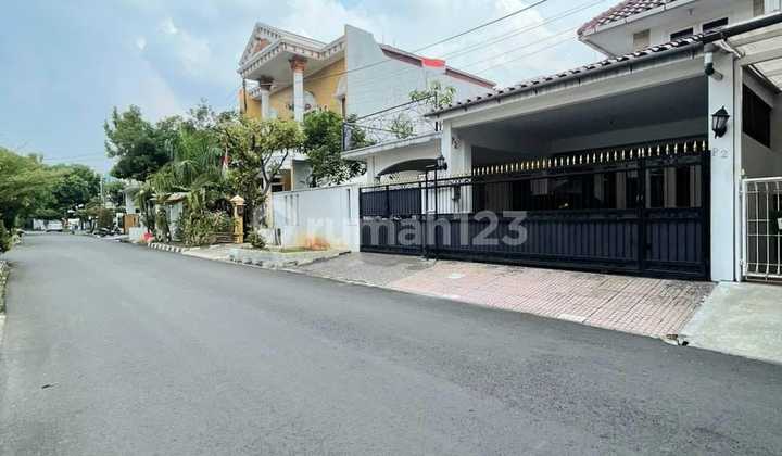 Rumah Bagus SHM Tanjung Barat, Jakarta Selatan
