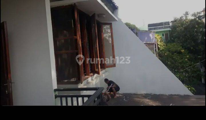 Jual Cepat Rumah Kemanggisan Minimalis Mewah Murah SHM 2