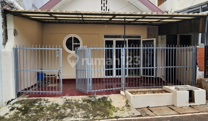 Dijual Rumah Strategis di Bendungan Hilir Jakarta Pusat 