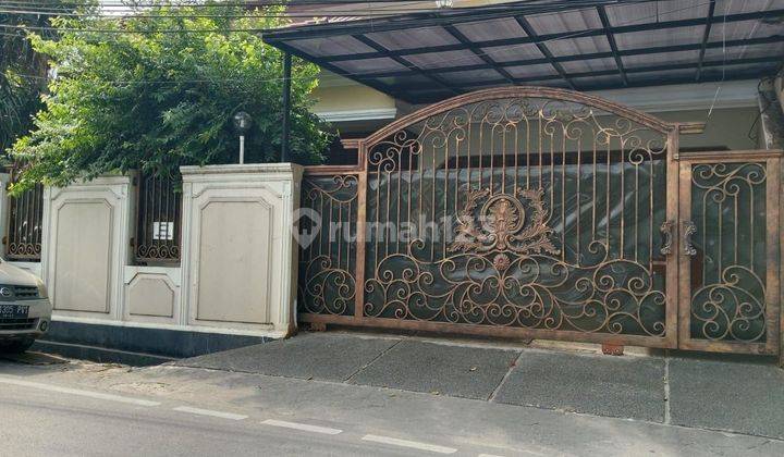 Lokasi Strategis Rumah Kebon Kacang Tanah Abang 1