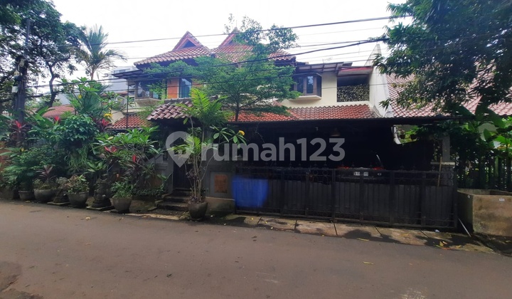 Dijual Rumah Kebayoran Baru Dekat Plaza Senayan Dekat MRT