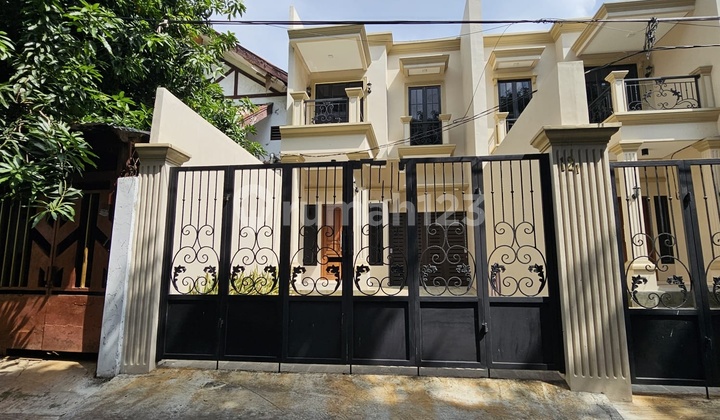 For Sale Luxury Cheap House Kemanggisan Binus East Facing For Sale Luxury Cheap House Kemanggisan Binus East Facing