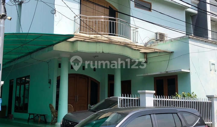 For Sale Strategic Boarding House in Grogol Petamburan Near Campus