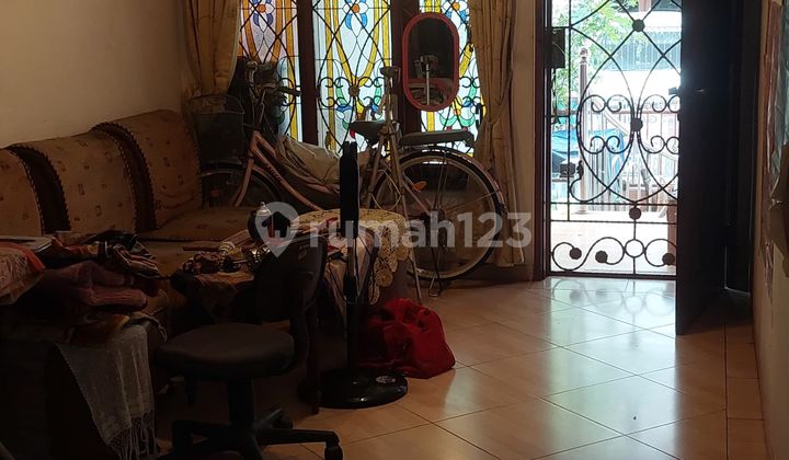 Affordable 2-Story House in Kelapa Gading, Negotiable 2