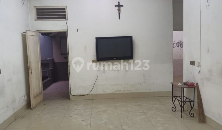 Dijual Rumah Tua Cideng Petojo Dibawah NJOP Cocok Kost 