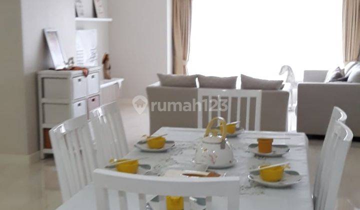 ruang makan dijual apartemen somerset berlian, 3