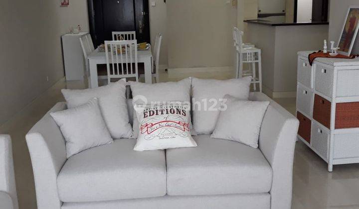 ruang keluarga dijual apartemen somerset berlian, 3