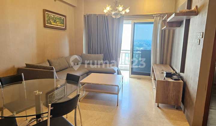 For Sale / Rent Poins Square Apartment Near MRT 3 BR Furnished Negotiable