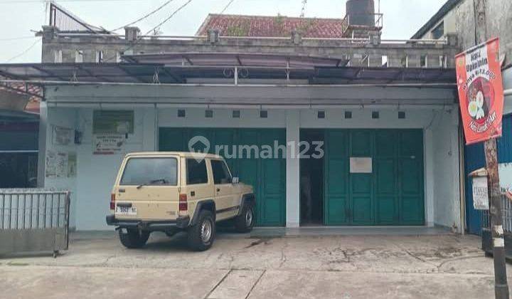 Dijual RUANG USAHA NGEBLONG di pusat kota Sumedang Utara 1