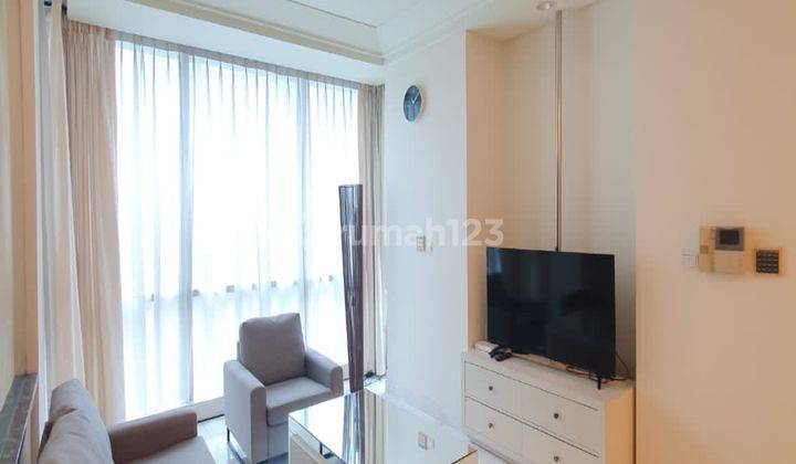 Sewa Apartemen Bagus The Peak Sudirman 3BR Fully Furnished 2