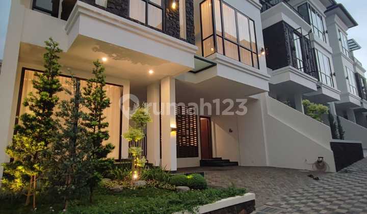 Dijual Rumah Mewah Full Furnished Di Lebak Bulus 3 Lantai