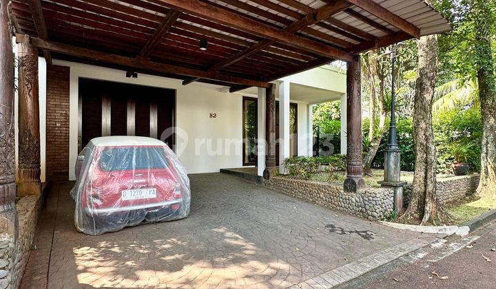 Rumah Luas Dalam Townhouse Kemang Jakarta Selatan