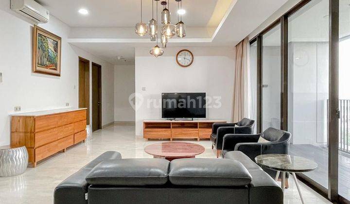 Di Jual Apartment 1 Park Avenue, 3 bedroom, Semi Furnished, Gandaria 1