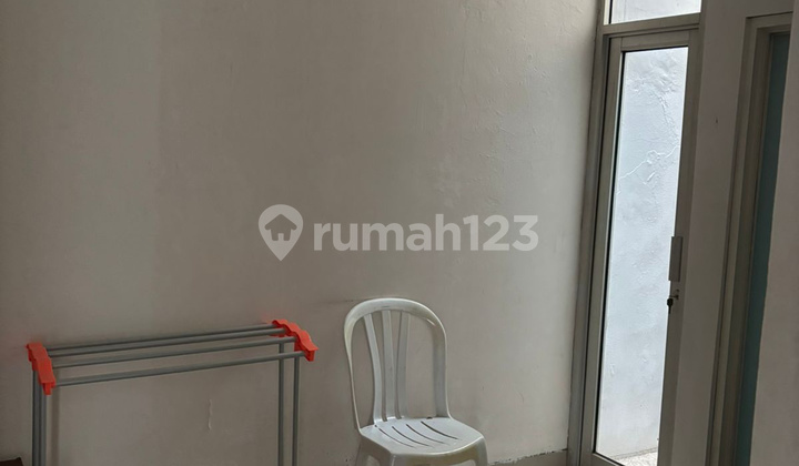 Jual Cepat Rumah Rapih Siap Tinggal di Taman Palem Lestari