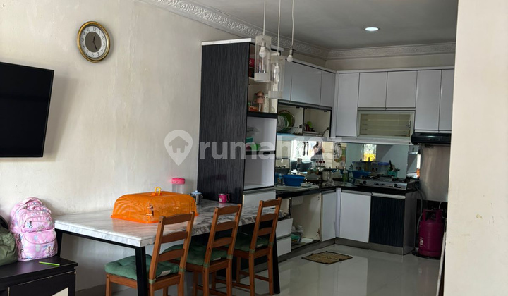 Jual Cepat Rumah Rapih Siap Tinggal di Taman Palem Lestari