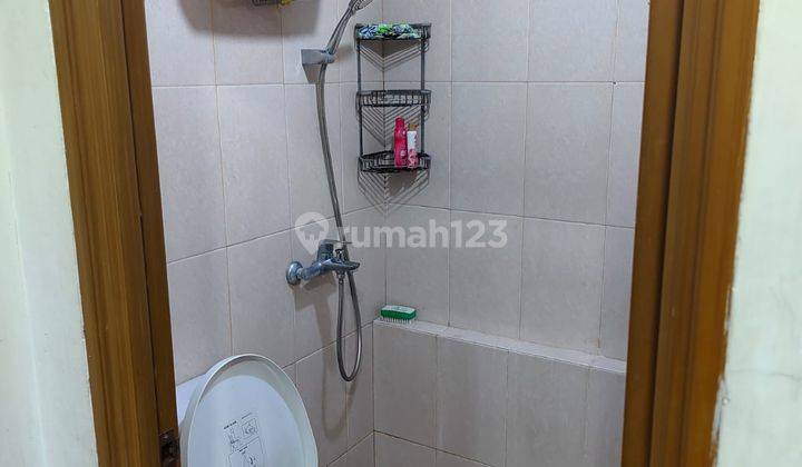 Apartemen Bassura City Dijual Lantai Rendah Semi Furnish  2