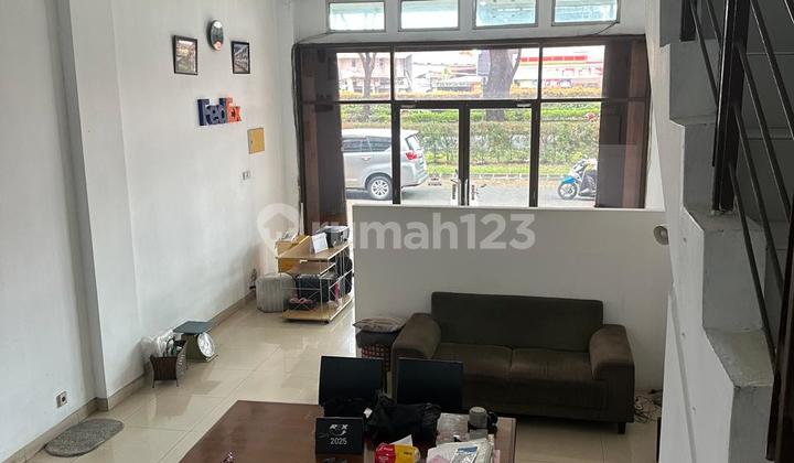 Ruko di Jual Bsd Pinggir Jalan Utama Strategis