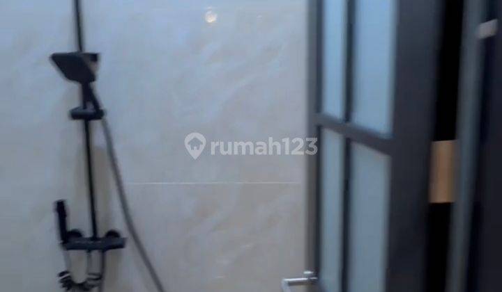 Rumah Baru Renov Bagus Di Greenville Dijual 2