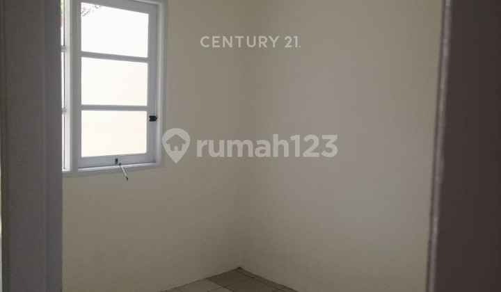 House Near School in Bojong Depok Baru Complex, Nusantara 2 Street. 2
