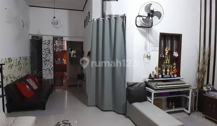 foto lainnya rumah bagus 2 lantai di
