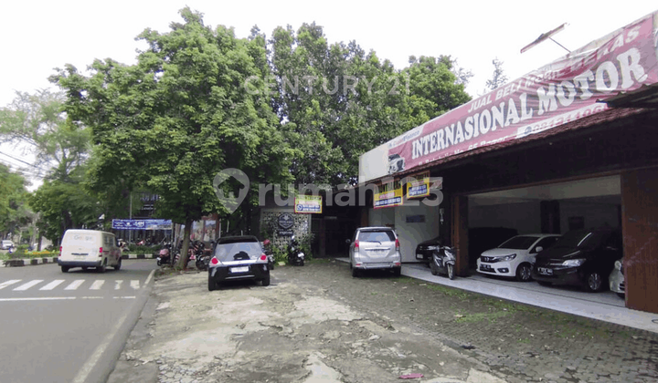 Rumah Ex Showroom Strategis Di Jl Batutulis Bogor 1