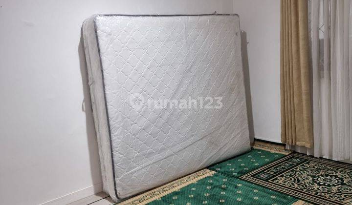 kamar tidur rumah elegan strategis perumahan bukit