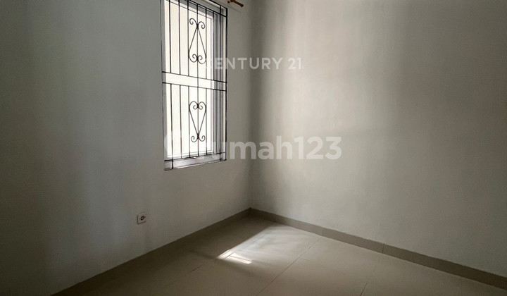 Strategic House on Jl Diwangsa 1 Nusa Indah Residence Bogor Strategic House on Jl Diwangsa 1 Nusa Indah Residence Bogor