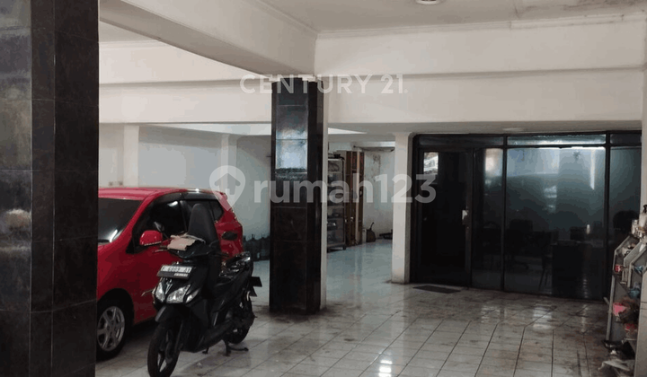 Rumah Ex Showroom Strategis Di Jl Batutulis Bogor 2