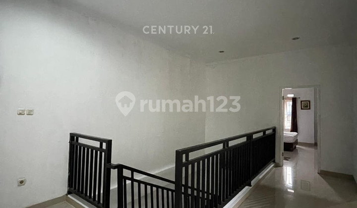 Rumah Strategis Di Perumahan Griya Gandaria Jagakarsa Jaksel 2