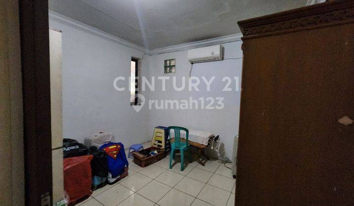 DIJUAL RUMAH TOKO EX TOKO MATRIAL PINGGIR JALAN RAYA BOGOR  2