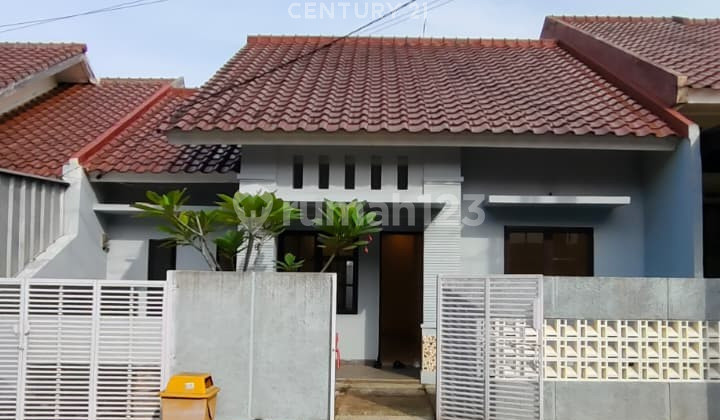 Rumah Dekat Tol di Perumahan Mutiara Sentul Cibinong