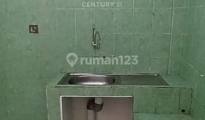 Rumah 3 Lantai Akses Tol Mega Sentul 2