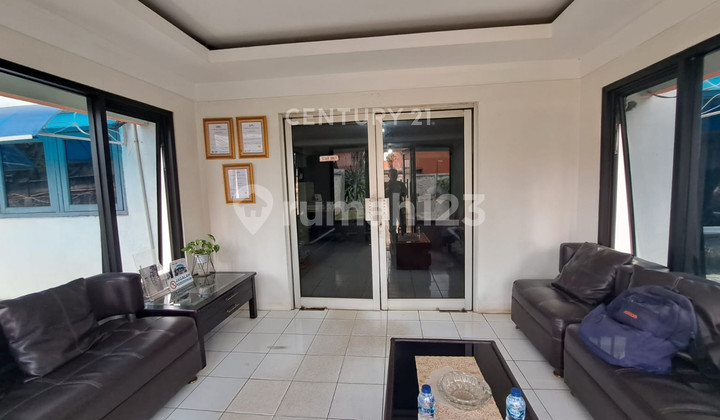 Strategic Office Warehouse Workshop on Jl Raya Bogor Km 31 Depok Strategic Office Warehouse Workshop on Jl Raya Bogor Km 31 Depok