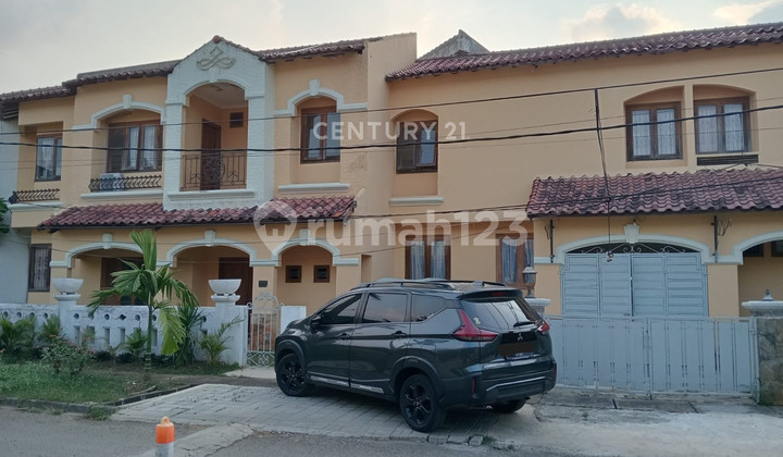 Rumah Mewah Hook Strategis di Perumahan Graha Cinere Limo Depok Rumah Mewah Hook Strategis di Perumahan Graha Cinere Limo Depok