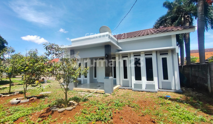 Rumah Halaman Luas Strategis di Jl Mampang Pancoran Mas Depok