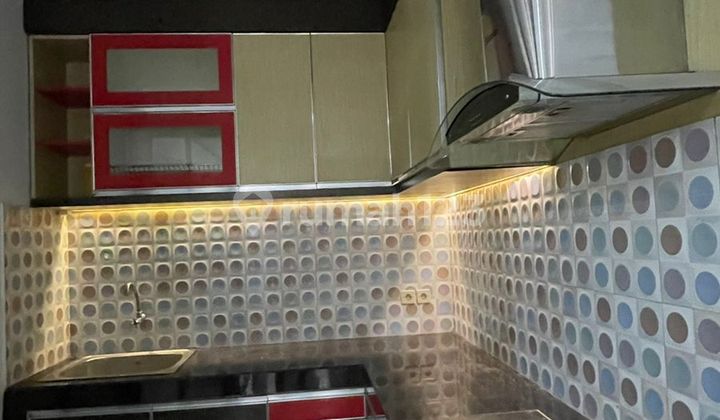 East Asia 6X15 - Whole Building - Ready to Negotiate. 2