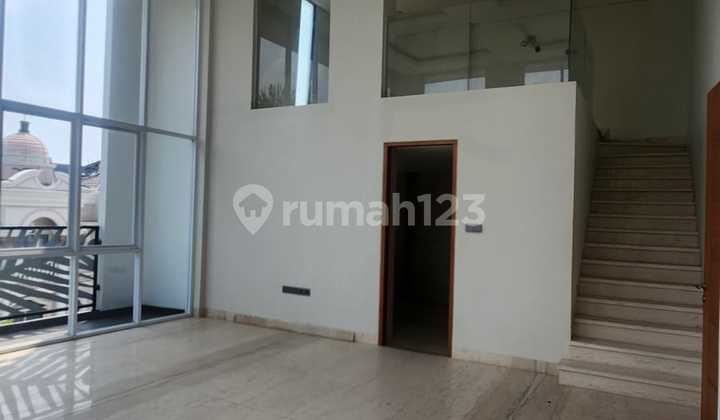 Florence Hoek 13x20 - Siap Huni. Florence Hoek 13x20 - Siap Huni.